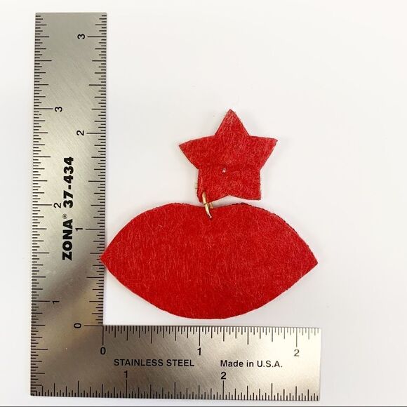 Boho Beaded Lip Star Statement Drop Earrings - Picture 5 of 5